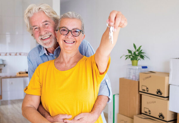 Osprey Point couple with keys